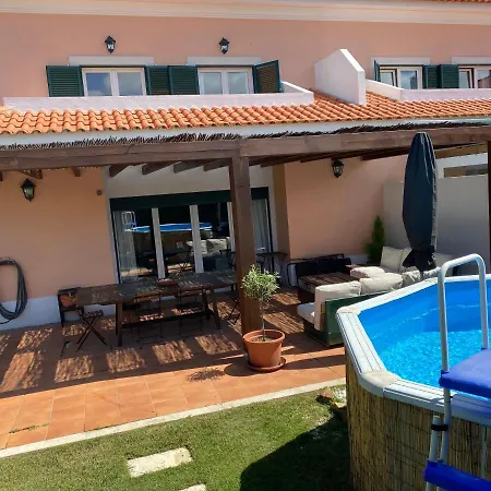 Mountain House Tatil Evi Cascais